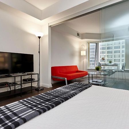 Atlas Suites - Yorkville Furnished Apartments Торонто Екстер'єр фото