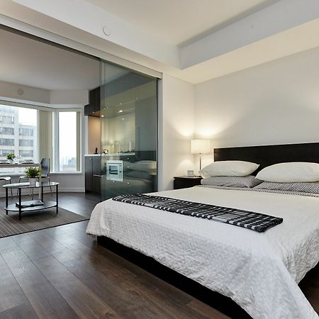Atlas Suites - Yorkville Furnished Apartments Торонто Екстер'єр фото