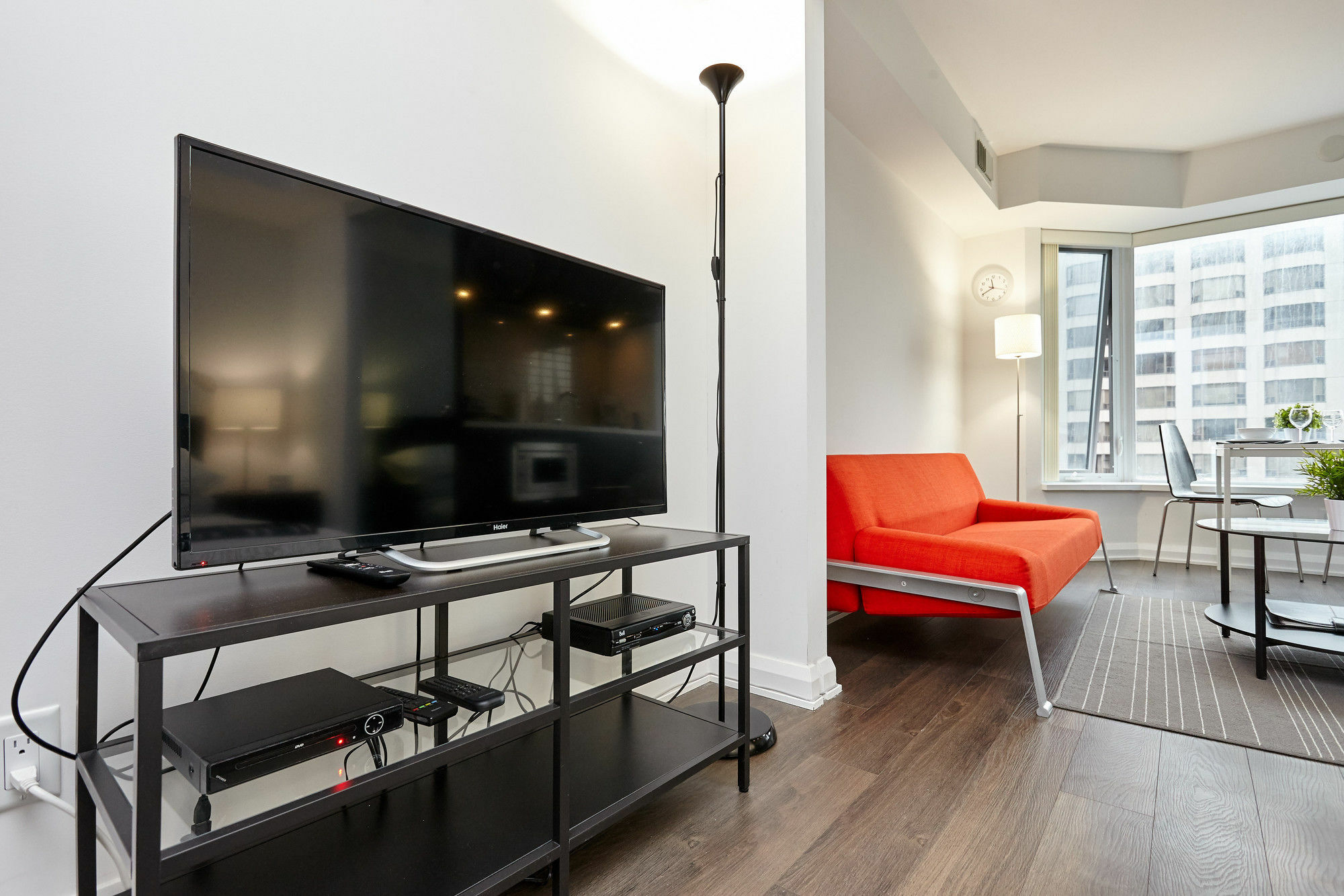 Atlas Suites - Yorkville Furnished Apartments Торонто Екстер'єр фото